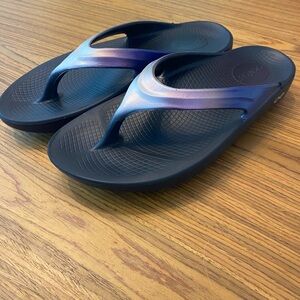 Oofos Women's OOlala Luxe Sandal - Atlantis